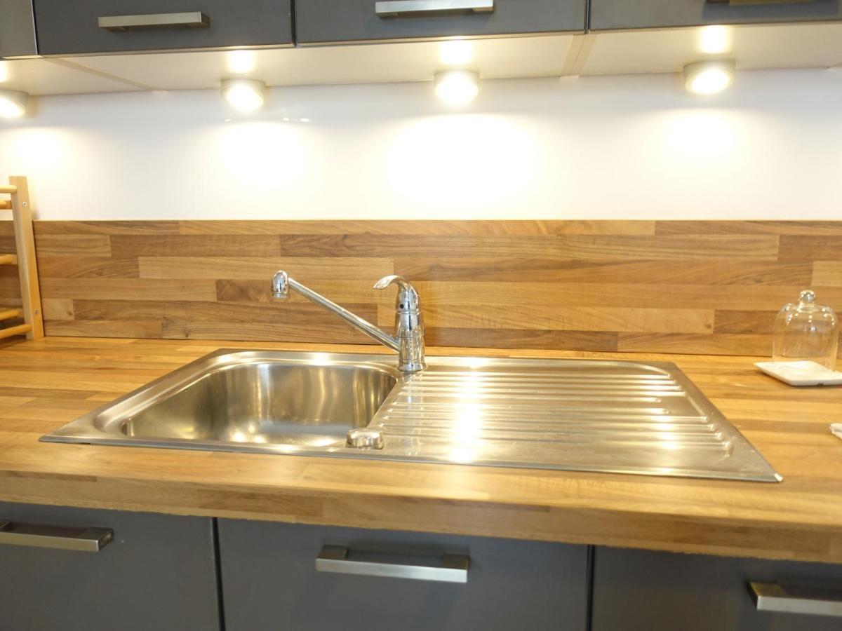 Lovely Appartement With Balcony 5Min Train Station Кан Екстериор снимка